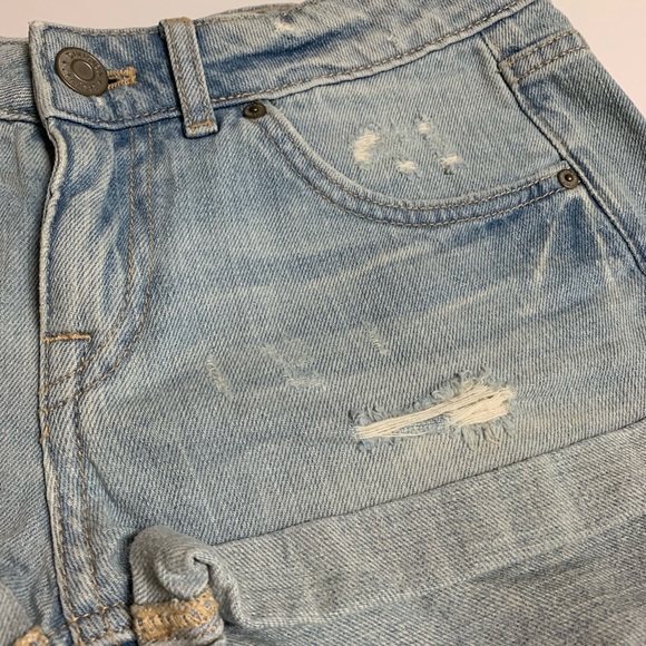 Distressed Shorts - Picture 3 of 7